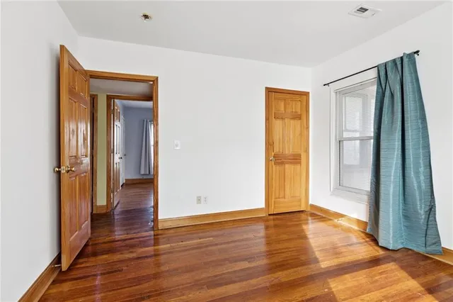 $320,000 | 2709 Charlotte Street, Kansas City, MO 64109