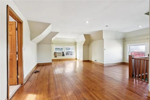 $320,000 | 2709 Charlotte Street, Kansas City, MO 64109