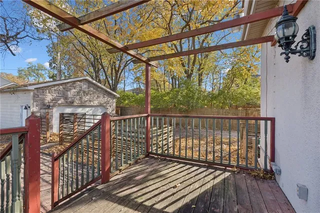 $320,000 | 2709 Charlotte Street, Kansas City, MO 64109