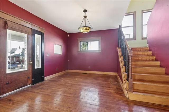 $320,000 | 2709 Charlotte Street, Kansas City, MO 64109