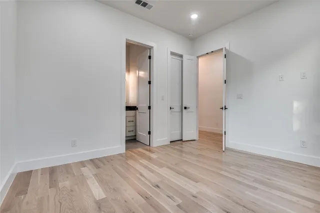 $990,000 | 514 South Glasgow Drive, Dallas, TX 75223