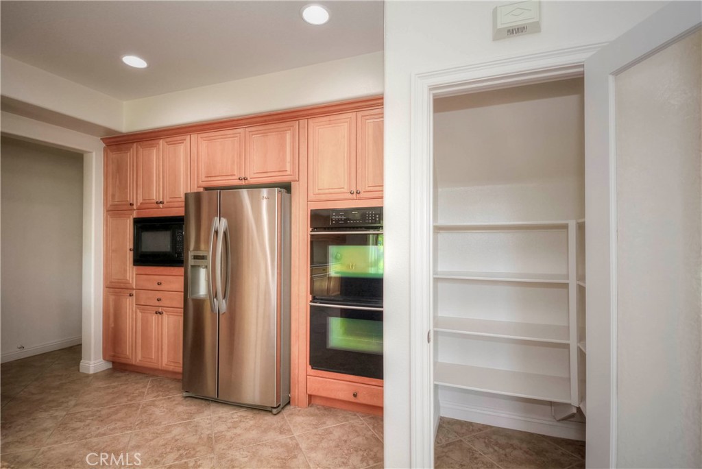 1803 Glen Rosa Street Upland, CA 91784 - Photo 10 of 68