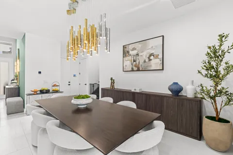 $2,000,000 | 12470 Solana Bay Circle, Palm Beach Gardens, FL 33412