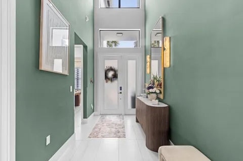 $2,000,000 | 12470 Solana Bay Circle, Palm Beach Gardens, FL 33412