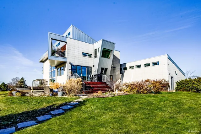 $875,000 | 28525 South Yates Avenue, Beecher, IL 60401