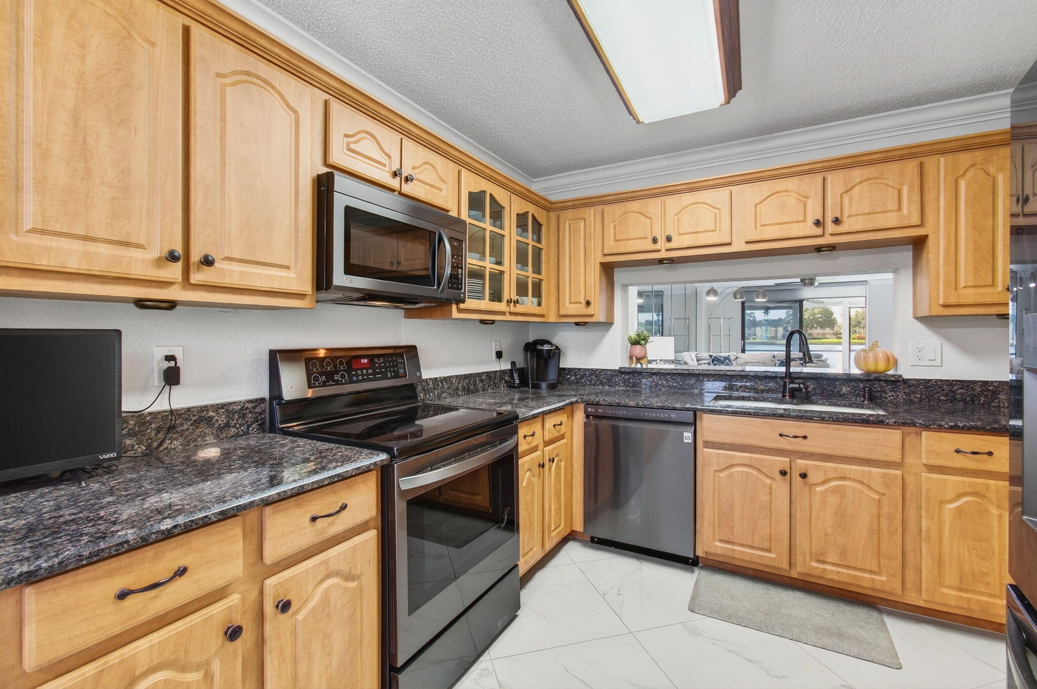 5574 Witney Drive, Unit 109 Delray Beach, FL 33484 - Photo 11 of 114 33-web-or-mls-DSC_7742