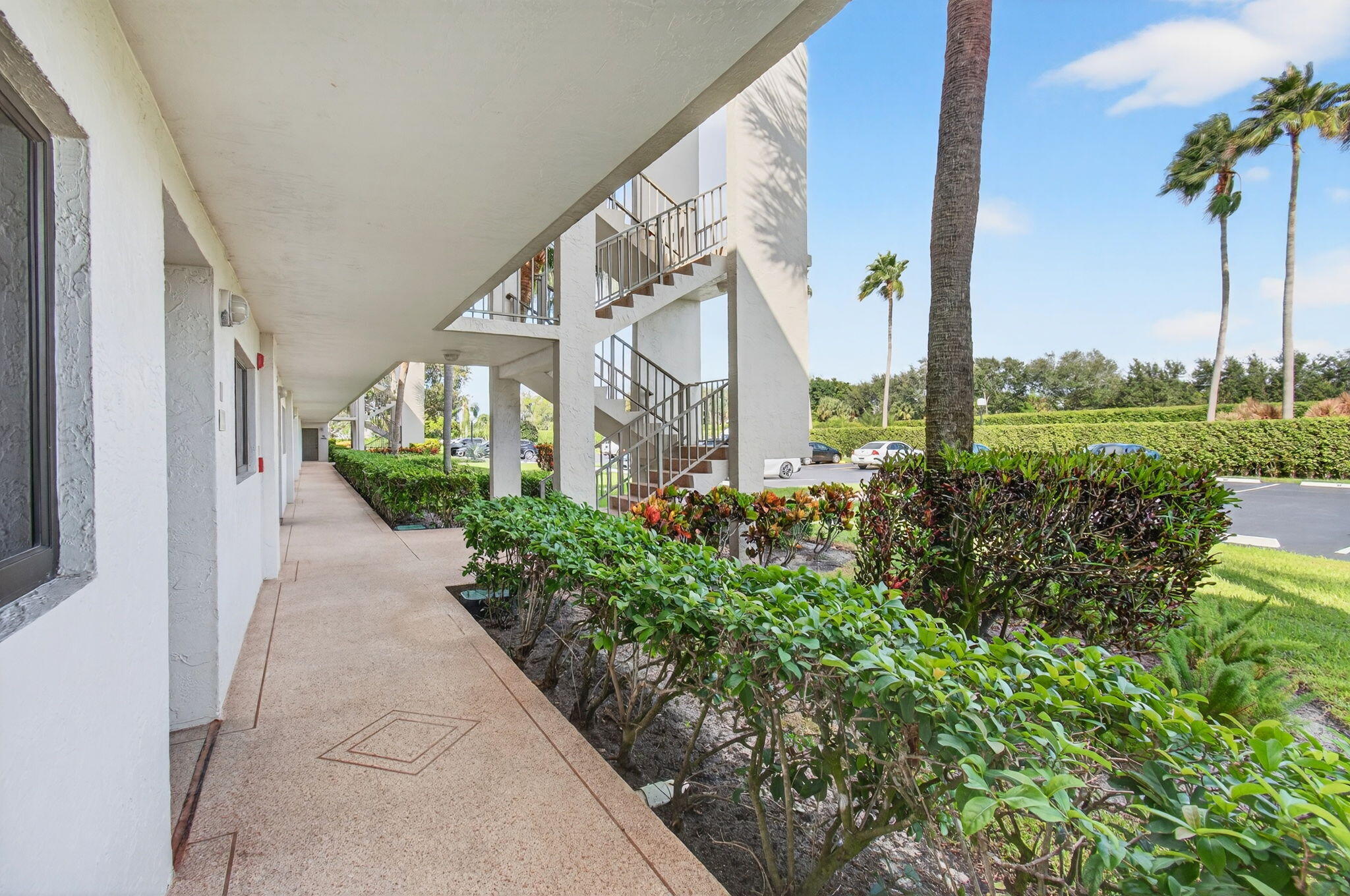 5574 Witney Drive, Unit 109 Delray Beach, FL 33484 - Photo 27 of 114 6-web-or-mls-DSC_7924