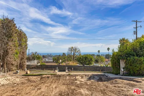 $3,799,000 | 14643 Whitfield Avenue, Pacific Palisades, CA 90272