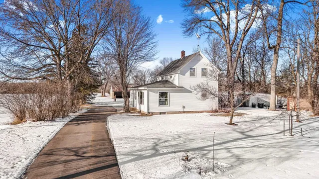 $989,900 | 1593 Pine Cone Road North, Sartell, MN 56377