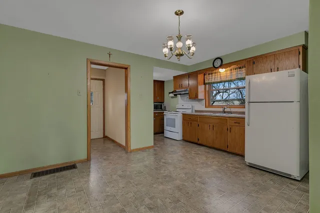 $989,900 | 1593 Pine Cone Road North, Sartell, MN 56377