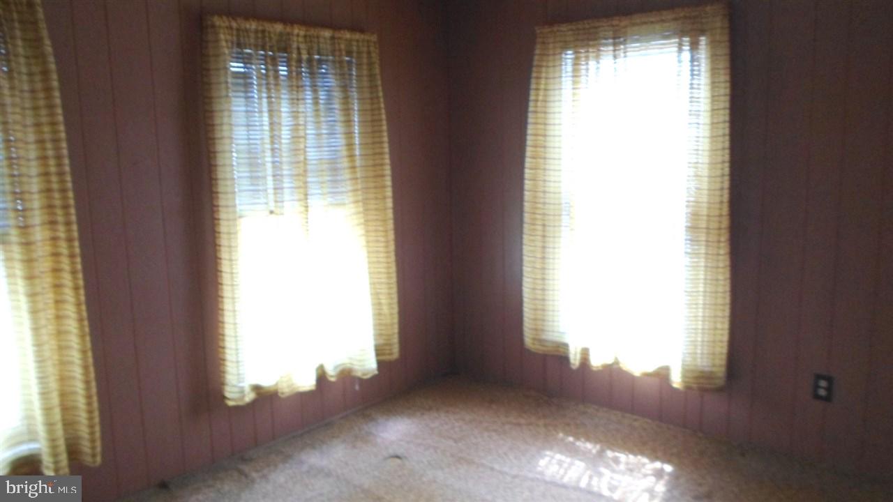 18 Ridge Avenue Hanover, PA 17331 - Photo 12 of 14 Gallery Image 12
