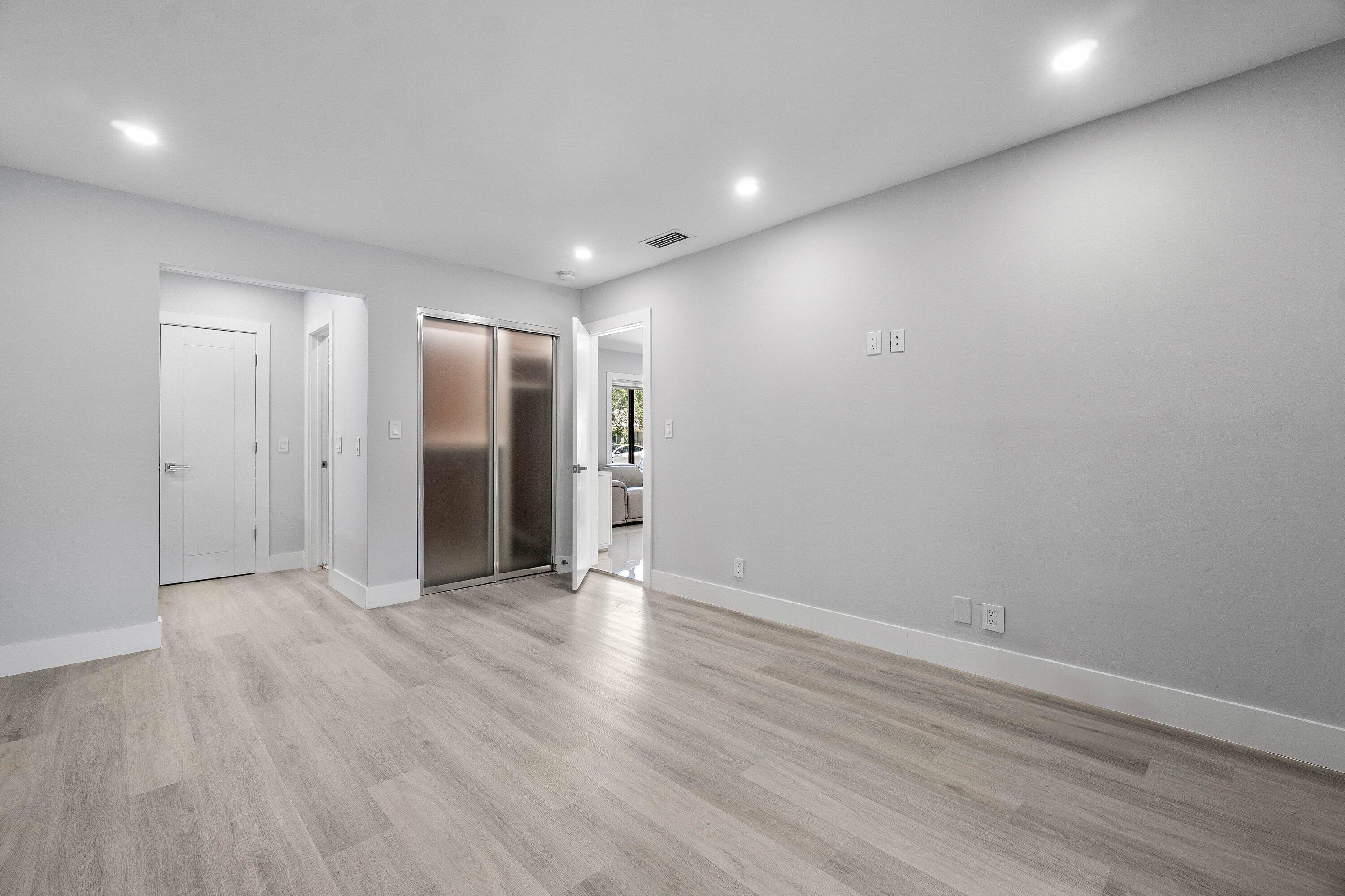 820 Southwest 16th Street Boca Raton, FL 33486 - Photo 19 of 44 023-820Southwest16thStreet-BocaRaton-FL-