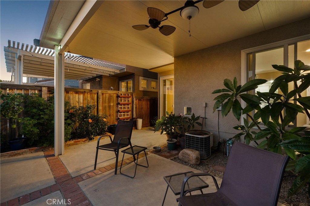 55 Rue Monet Lake Forest, CA 92610 - Photo 11 of 40