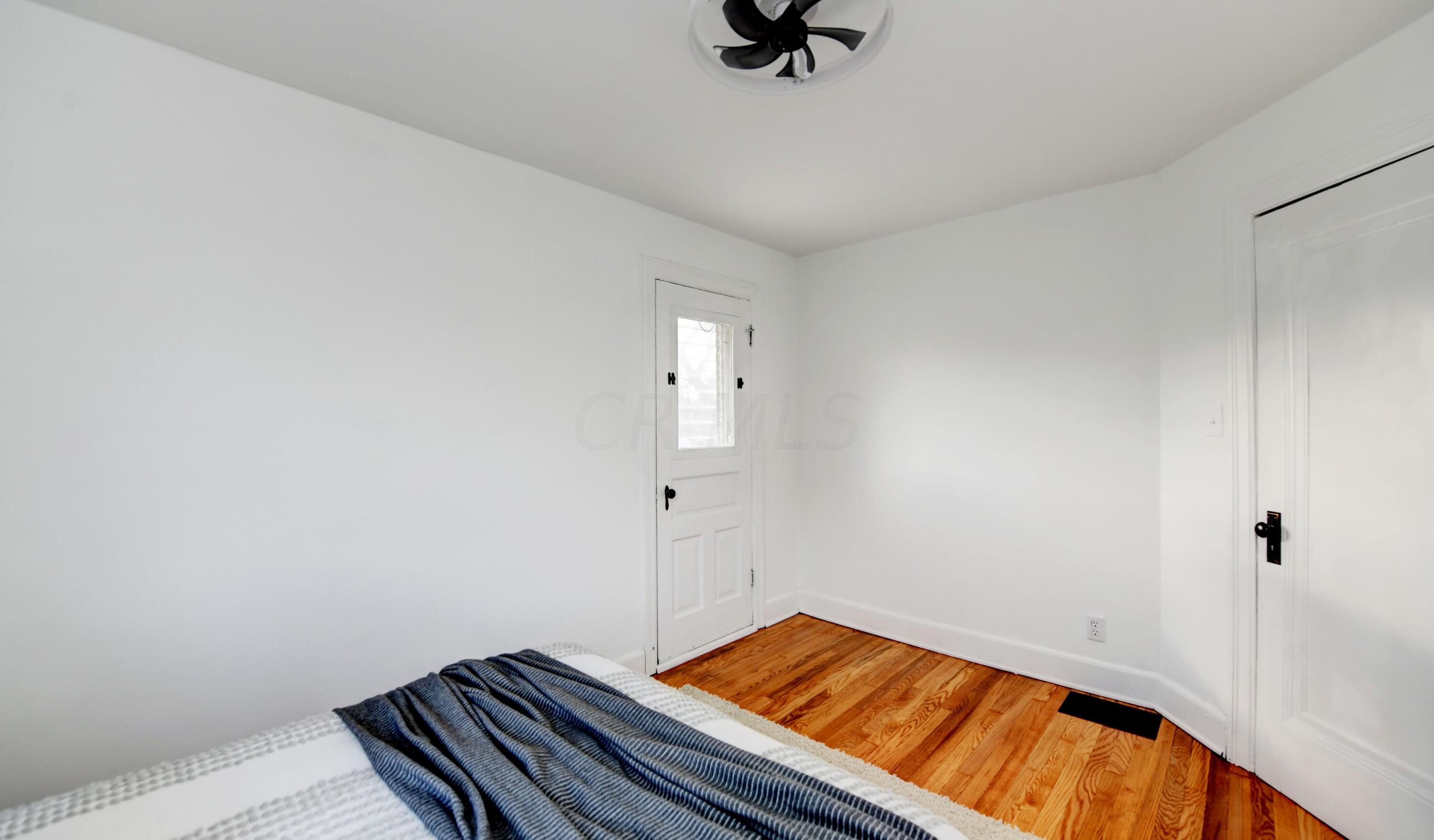 1069 Berkeley Road Columbus, OH 43206 - Photo 28 of 42 Bedroom (3)