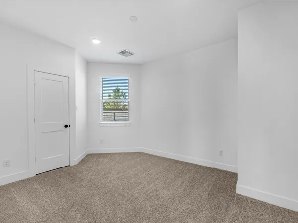 $2,875 | 15106 Post Oak Fls Drive, Cypress, TX 77433