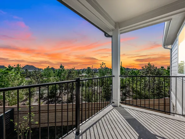 $2,875 | 15106 Post Oak Fls Drive, Cypress, TX 77433