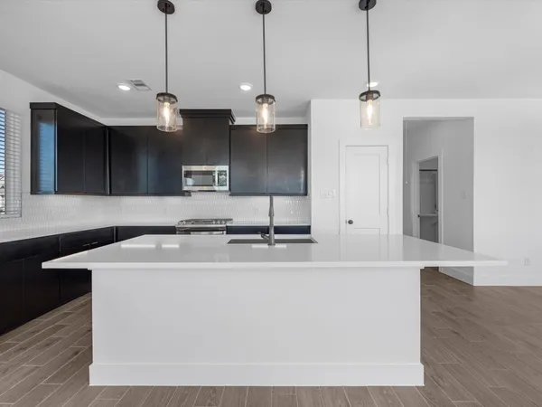 $2,875 | 15106 Post Oak Fls Drive, Cypress, TX 77433