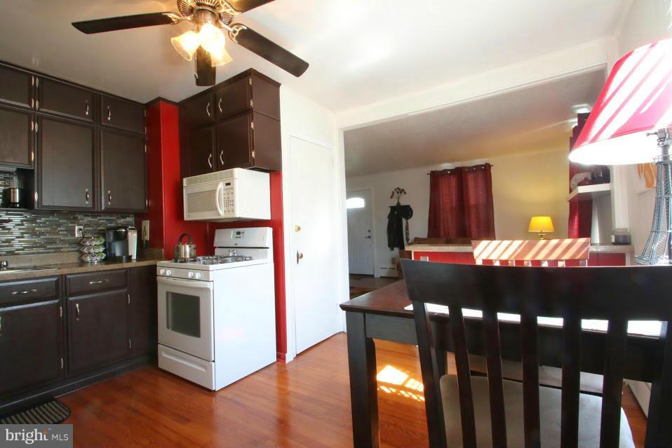 1908 Jackson Road Baltimore, MD 21222 - Photo 13 of 30 Dining Room