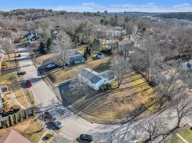 $549,900 | 132 Winifred Avenue, Worcester, MA 01602