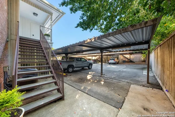 $1,750 | 7815 Broadway, Unit 206B, San Antonio, TX 78209