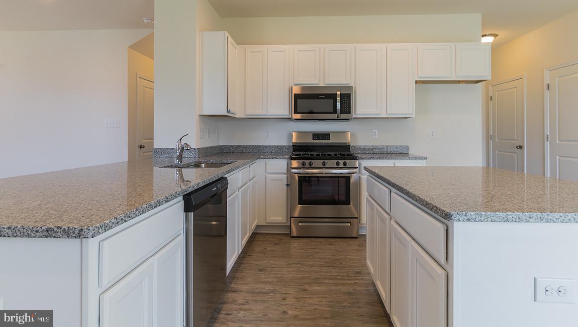 19 Half-Hitch Road Barnegat, NJ 08005 - Photo 9 of 21