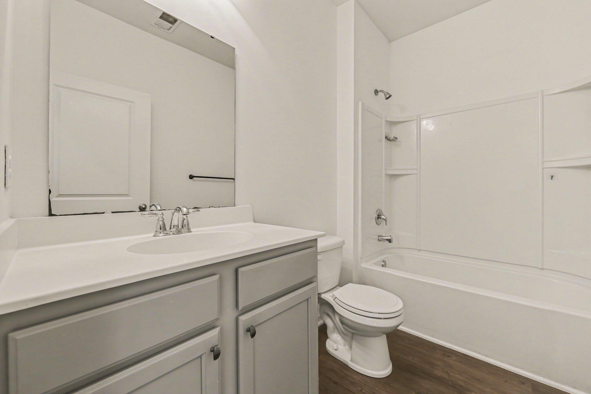 621 Wayton Circle Moncks Corner, SC 29461 - Photo 24 of 44 Full Bathroom