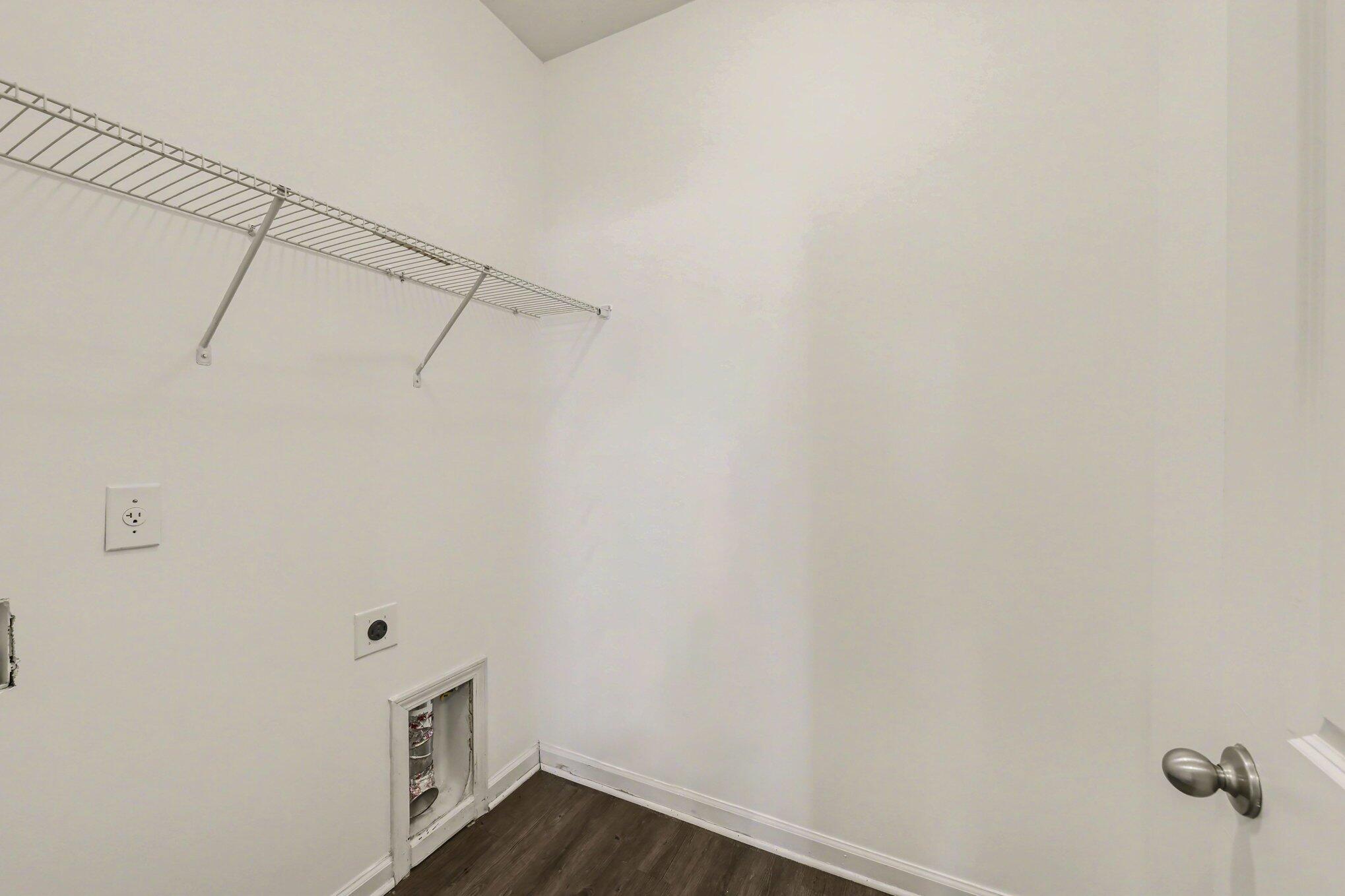 621 Wayton Circle Moncks Corner, SC 29461 - Photo 25 of 44 Laundry Room