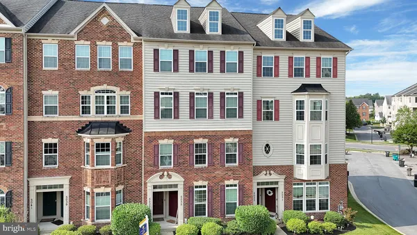 $420,000 | 5037 Small Gains Way, Frederick, MD 21703