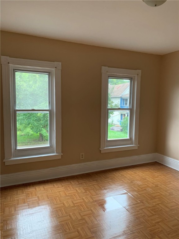 24 Evergreen Street Rochester, NY 14605 - Photo 12 of 30