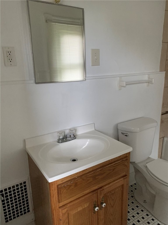 24 Evergreen Street Rochester, NY 14605 - Photo 6 of 30