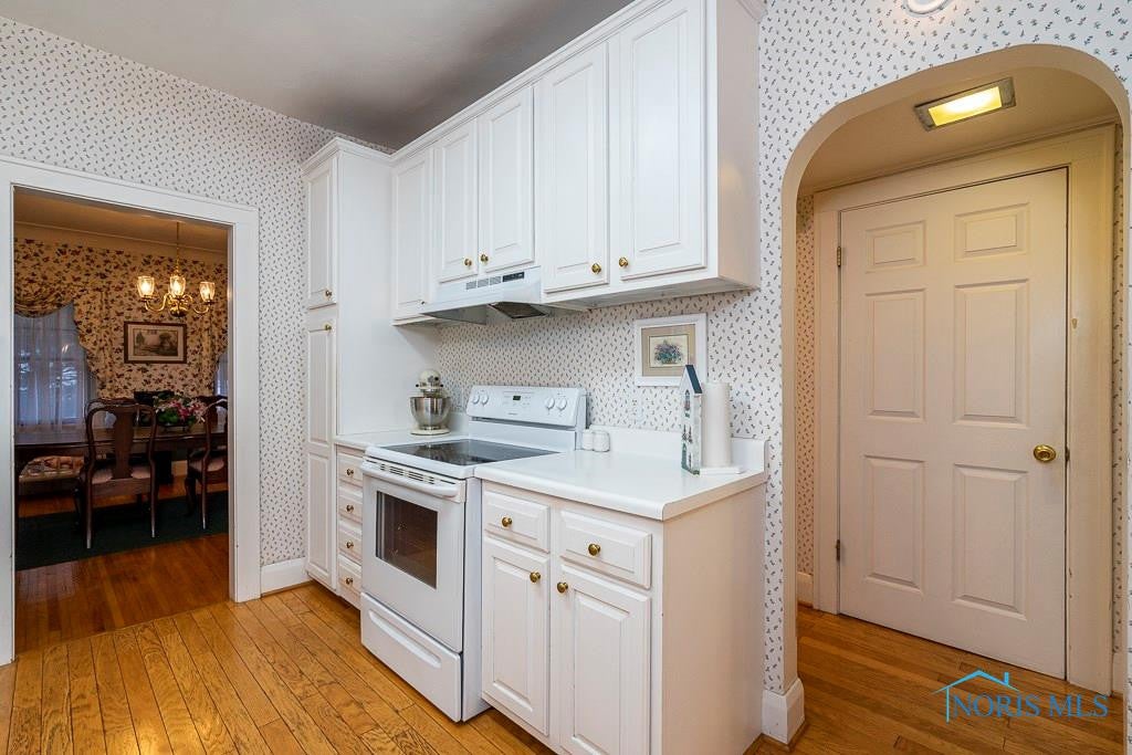 2146 Mansfield Road Toledo, OH 43613 - Photo 10 of 18 Gallery Image 10