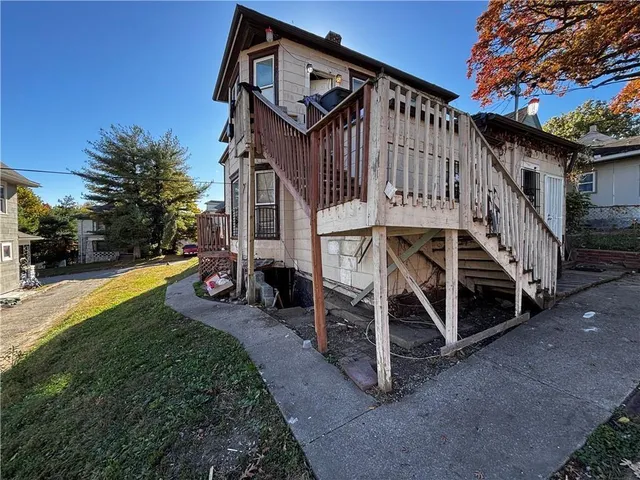 $275,000 | 820 Tauromee Avenue, Kansas City, KS 66101