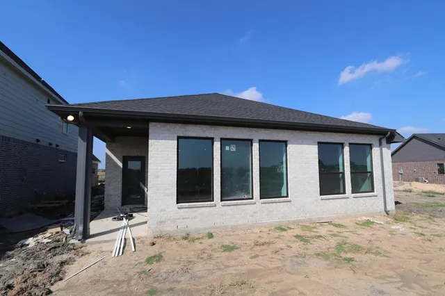 $385,000 | 5019 North Star Trail, Richmond, TX 77469