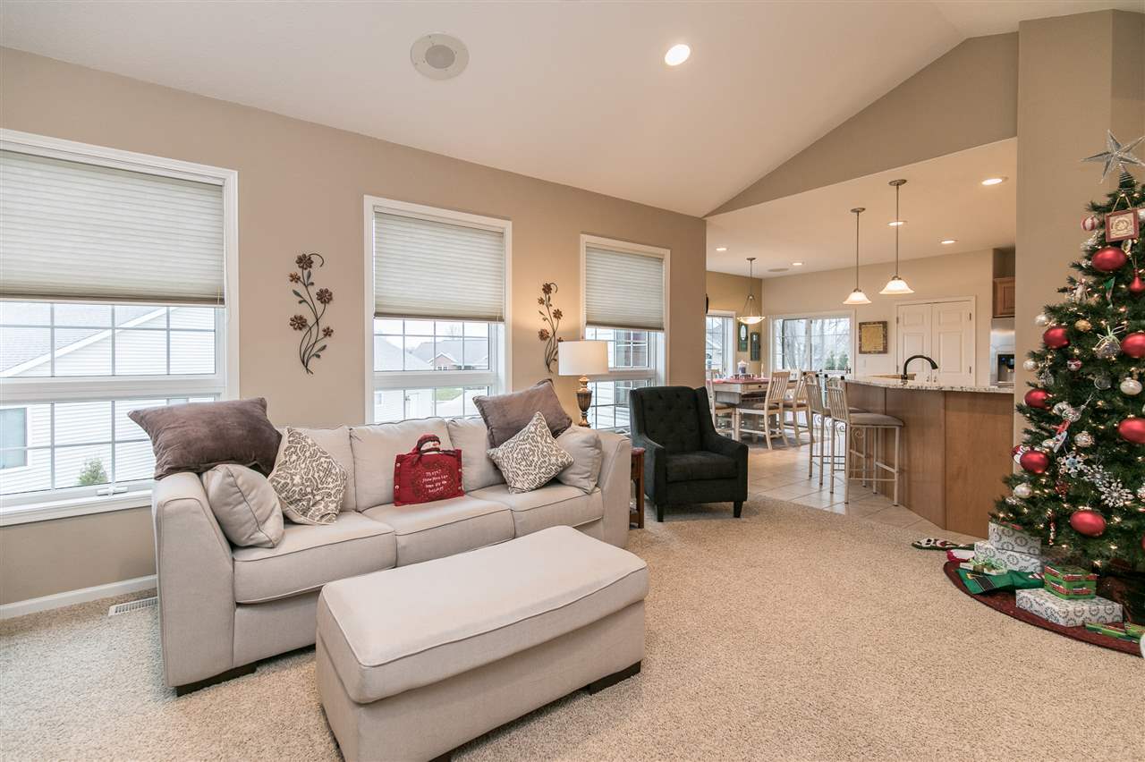 402 Prairie View Circle Fairfax, IA 52228 - Photo 18 of 49 Gallery Image 18