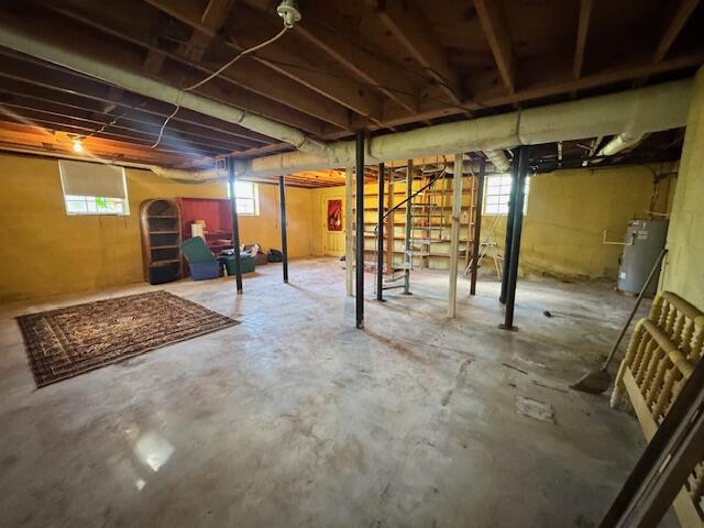 524 Cochran Road Chatsworth, GA 30705 - Photo 21 of 26 524 Cochran basement 3