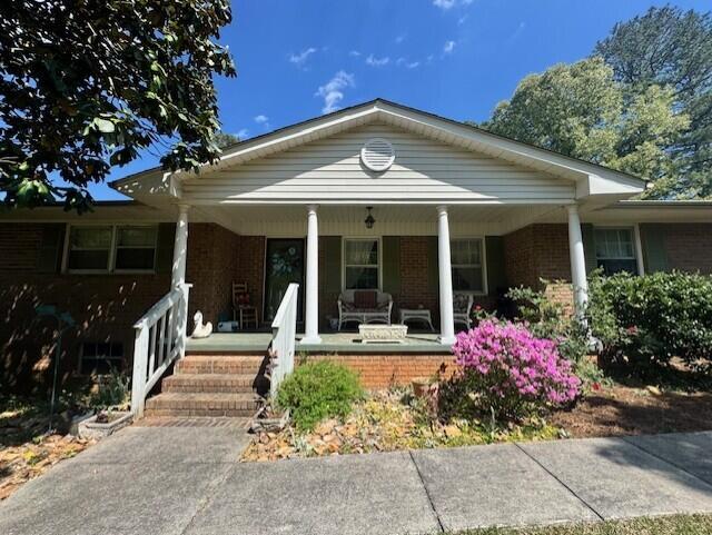 524 Cochran Road Chatsworth, GA 30705 - Photo 5 of 26 524 Cochran front porch