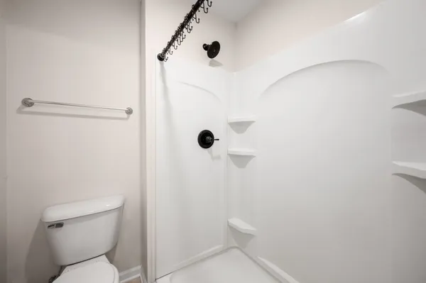 $2,100 | 1605 Gramham Lane, Clarksville, TN 37042