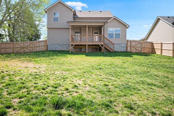 $2,100 | 1605 Gramham Lane, Clarksville, TN 37042