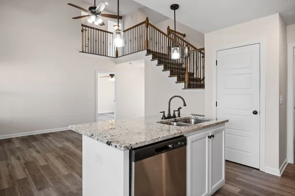 $2,100 | 1605 Gramham Lane, Clarksville, TN 37042