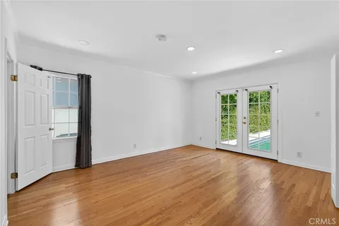 $1,975,000 | 520 North Citrus Avenue, Los Angeles, CA 90036