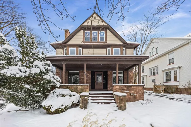 $269,900 | 901 Lake Avenue, Rochester, NY 14613
