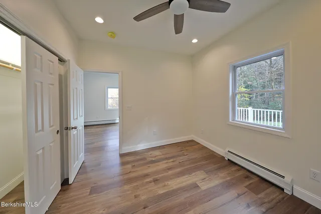 $525,000 | 165 Sandisfield Road, Sandisfield, MA 01255