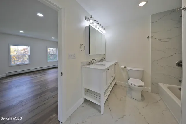 $525,000 | 165 Sandisfield Road, Sandisfield, MA 01255