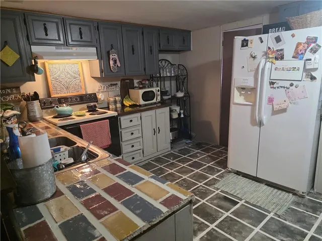 $90,000 | 141 Newman Wainwright Road, Pollock, LA 71467