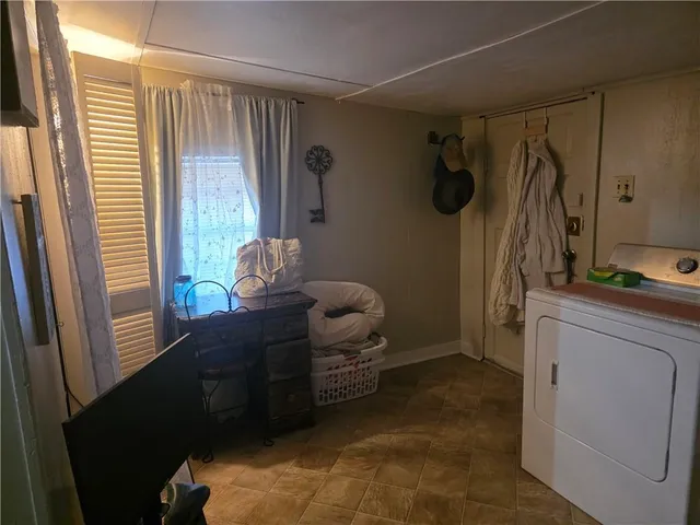 $90,000 | 141 Newman Wainwright Road, Pollock, LA 71467