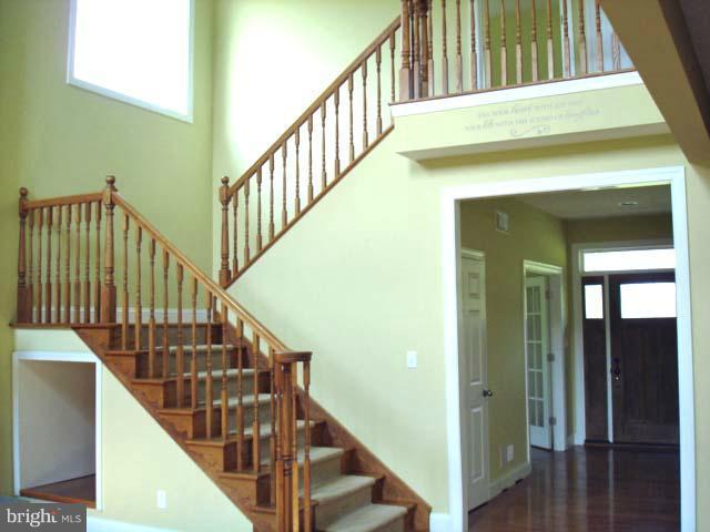 460 Hance Point Road North East, MD 21901 - Photo 8 of 12 Stairway