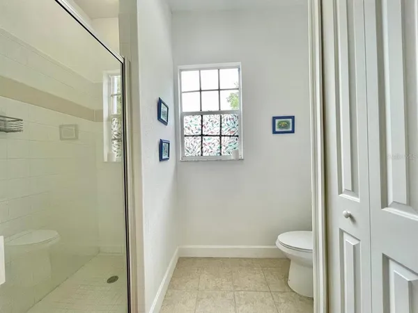 $2,000 | 8626 Miramar Terrace Circle, Temple Terrace, FL 33637