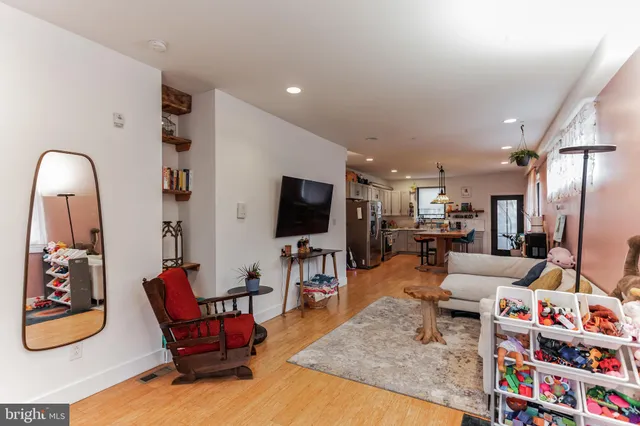 $355,000 | 801 North 16th Street, Unit 1, Philadelphia, PA 19130