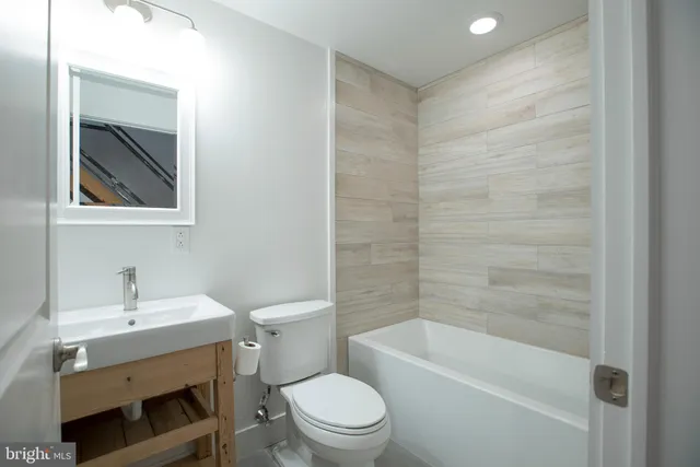 $355,000 | 801 North 16th Street, Unit 1, Philadelphia, PA 19130