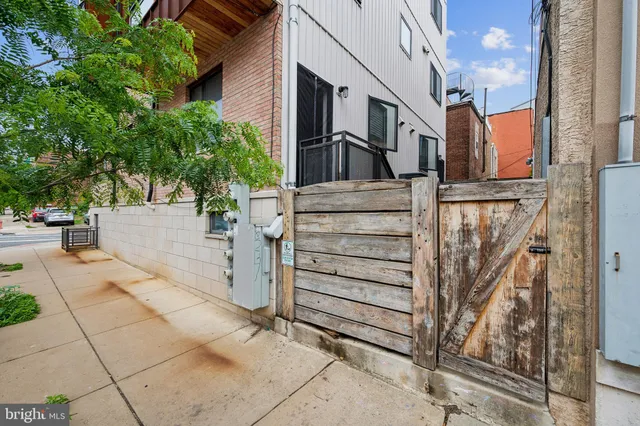 $355,000 | 801 North 16th Street, Unit 1, Philadelphia, PA 19130